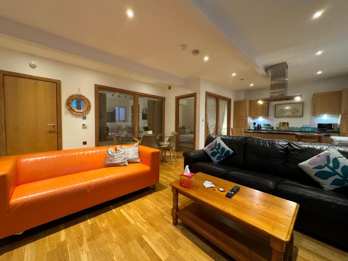 The Noko 2 Bedroom Apartment Central London By Wild Лондон Экстерьер фото